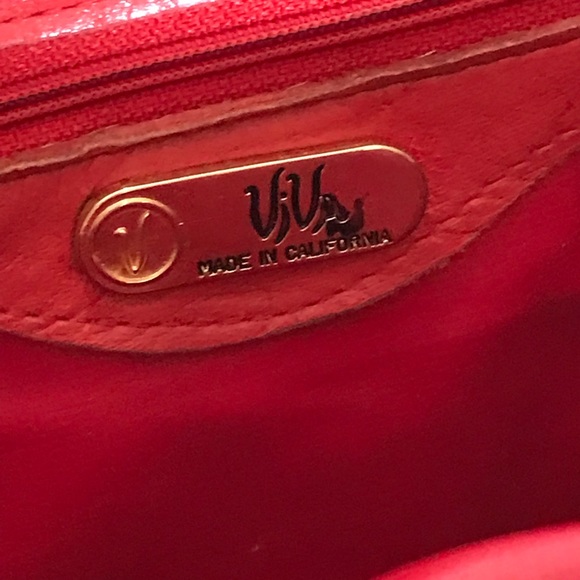 Vintage Red Leather purse - Picture 12 of 13